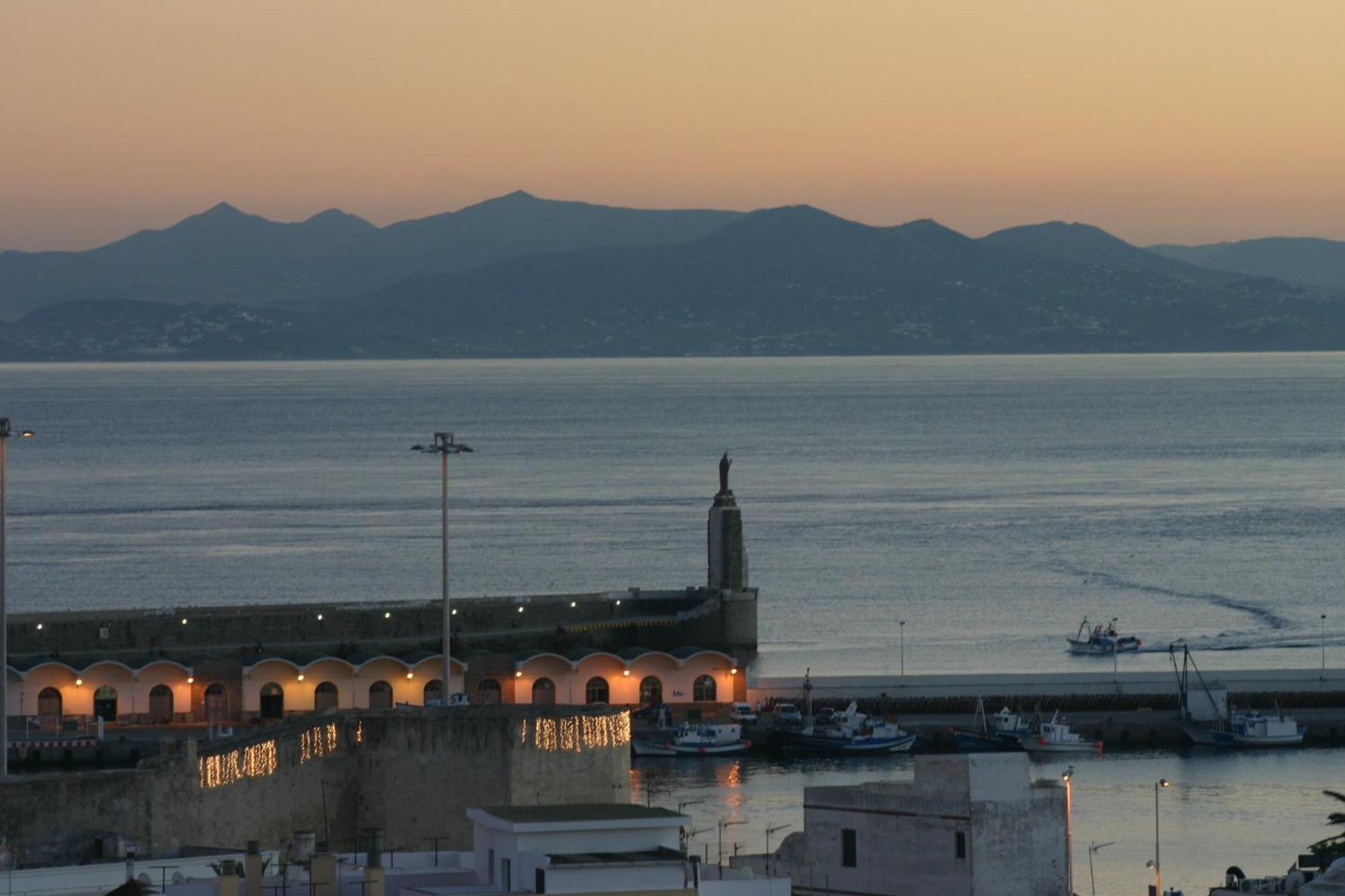 El Asturiano Otel Tarifa Dış mekan fotoğraf